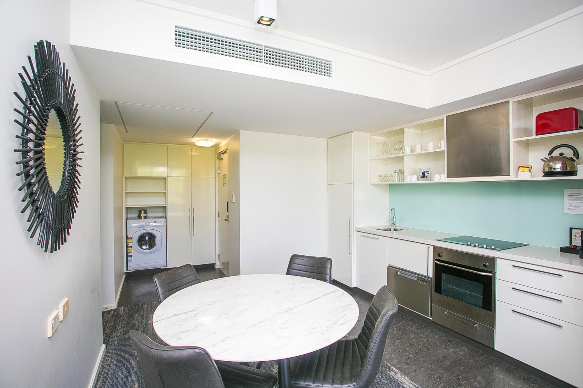 East Perth Suites Hotel Dış mekan fotoğraf